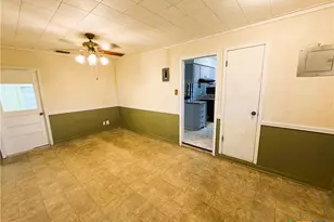 1505 E Polk Ave, Victoria, TX 77901 - Photo 14
