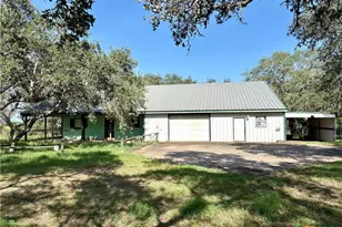 5367 Old Goliad Rd, Goliad, TX 77963 - Photo 12