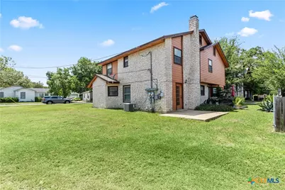 108 Leona Street, Lockhart, TX 78644 - Photo 22