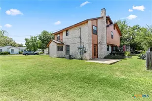 108 Leona St, Lockhart, TX 78644 - Photo 22