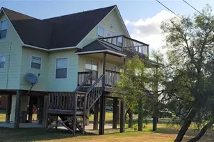 1690 Bierman Rd, Seadrift, TX 77983 - Photo 2