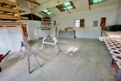 902 W Monroe Avenue, Port O'Connor, TX 77982 - Photo 28