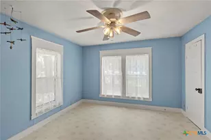 522 Co Rd 329, Milano, TX 76556 - Photo 14