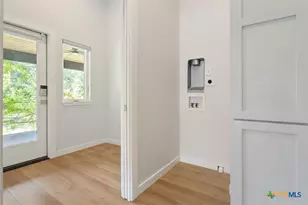100 S Dewberry Creek Trail, Hutto, TX 78634 - Photo 22