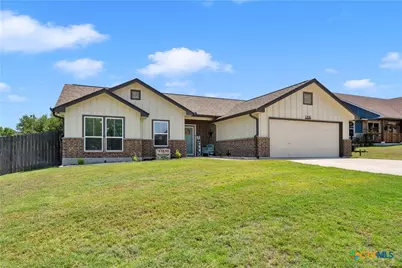1106 Limestone Drive, Lampasas, TX 76550 - Photo 6
