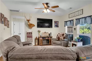 1106 Limestone Dr, Lampasas, TX 76550 - Photo 10