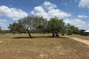 706 Thomaston River Rd, Cuero, TX 77954 - Photo 28