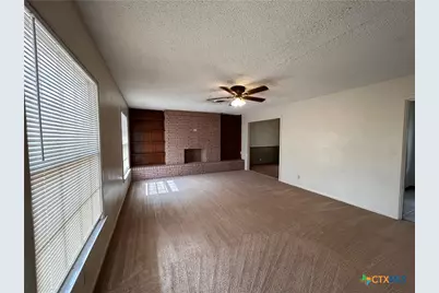 1601 Elkins Avenue, Killeen, TX 76541 - Photo 2