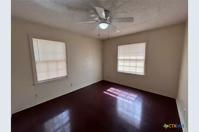 1601 Elkins Avenue, Killeen, TX 76541 - Photo 6