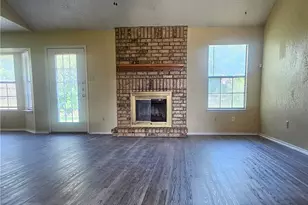 307 Eichelberger Dr, Copperas Cove, TX 76522 - Photo 2