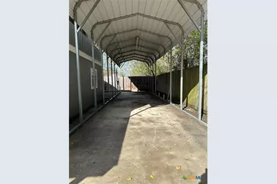 1704 Avondale Street, Victoria, TX 77901 - Photo 10