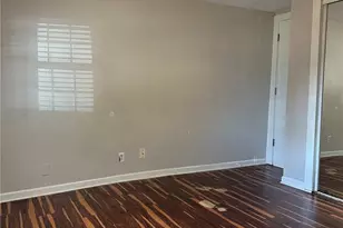 1704 Avondale St, Victoria, TX 77901 - Photo 4