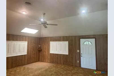 10704 State Highway 185, Victoria, TX 77905 - Photo 4