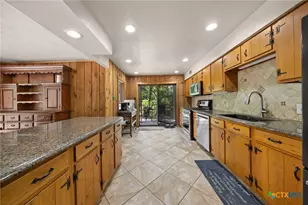2421 Marlandwood Rd, Temple, TX 76502 - Photo 14