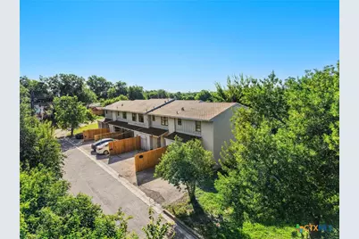 218 E Victory Avenue, Temple, TX 76501 - Photo 2