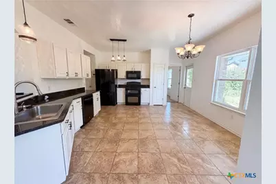 7712 Redbrush, Temple, TX 76502 - Photo 2
