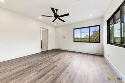 103 Lakeview Boulevard, New Braunfels, TX 78130 - Photo 36