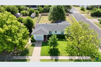 1719 S 39th Street, Temple, TX 76504 - Photo 10