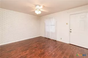 1719 S 39th St, Temple, TX 76504 - Photo 16