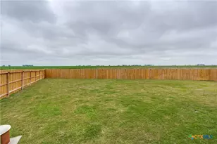 438 Kayden Pt, New Braunfels, TX 78130 - Photo 4