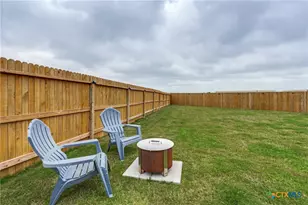 438 Kayden Pt, New Braunfels, TX 78130 - Photo 24