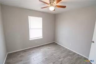 2704 Edgefield St, Killeen, TX 76549 - Photo 8
