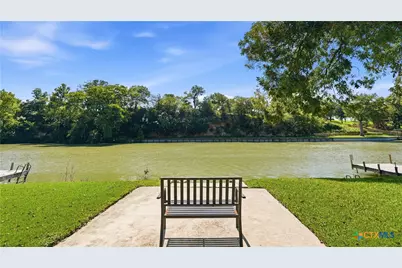 302 Shangrila Lane, New Braunfels, TX 78130 - Photo 38