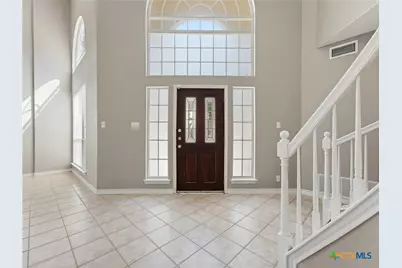 33 Greens Cliff, San Antonio, TX 78216 - Photo 4