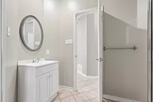 33 Greens Cliff, San Antonio, TX 78216 - Photo 24