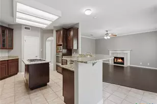 33 Greens Cliff, San Antonio, TX 78216 - Photo 12