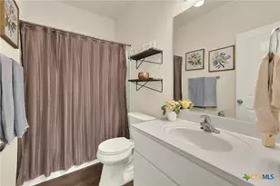 124 Laurel Grace Ln, New Braunfels, TX 78130 - Photo 18