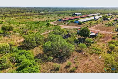 1892 State Highway 304, Gonzales, TX 78629 - Photo 18