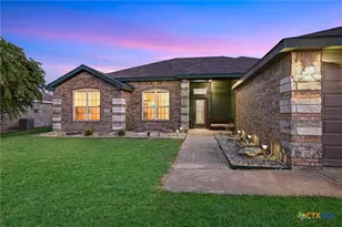2403 Lindsey Dr, Copperas Cove, TX 76522 - Photo 2