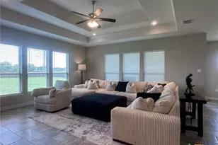 224 Alysheba Dr, Victoria, TX 77901 - Photo 2
