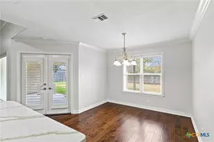 202 Ridge View, Victoria, TX 77904 - Photo 18