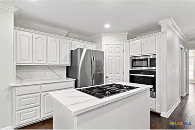 202 Ridge View, Victoria, TX 77904 - Photo 16