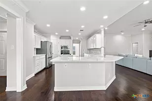 202 Ridge View, Victoria, TX 77904 - Photo 8