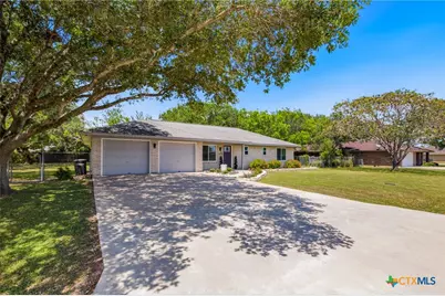 108 Owl Road, Victoria, TX 77905 - Photo 8