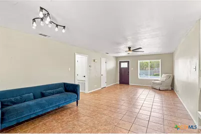 108 Owl Road, Victoria, TX 77905 - Photo 14