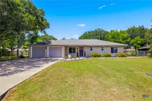 108 Owl Rd, Victoria, TX 77905 - Photo 1