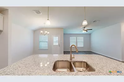 1900 Caponier Street, Nolanville, TX 76559 - Photo 4