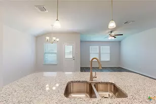 1900 Caponier St, Nolanville, TX 76559 - Photo 4