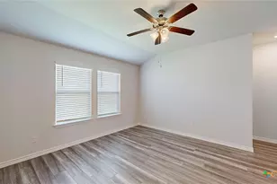 1900 Caponier St, Nolanville, TX 76559 - Photo 8