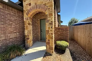 554 Creekside Cir, New Braunfels, TX 78130 - Photo 1