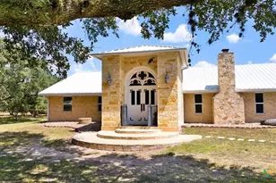 280 Hebron Church Rd, Yoakum, TX 77995 - Photo 4