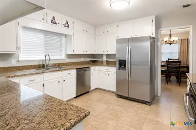 1801 N Main Street, Victoria, TX 77901 - Photo 2