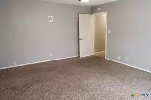1801 N Main St, Victoria, TX 77901 - Photo 6