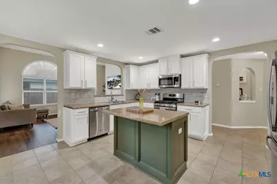 716 Hollow Ridge, Schertz, TX 78108 - Photo 16