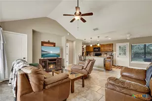 4142 Morningside Way, Canyon Lake, TX 78133 - Photo 4