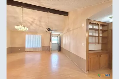 49 Villafranca Road, Victoria, TX 77904 - Photo 6